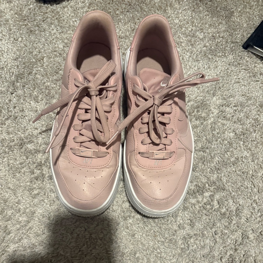 Nike Women's Blush Pink Sneakers